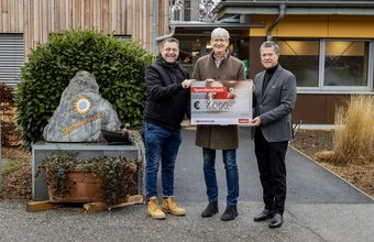 Spendenscheck Übergabe DATACOL und ARBÖ an den Sterntalerhof