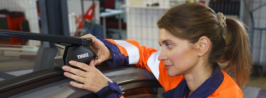 Dachboxmontage im ARBÖ-Prüfzentrum