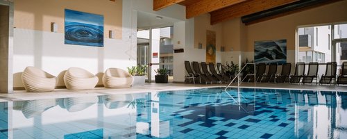 Pool des Hotels Auszeit ****Hotel St. Lambrecht