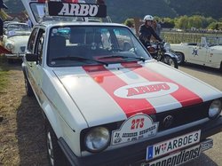 ARBÖ-Oldtimer auf Strecke
