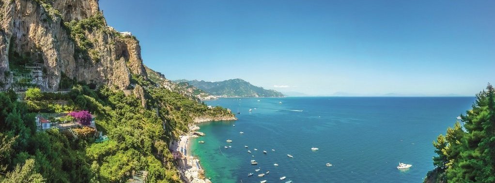 Amalfi Coast - © Retter-Reisen Scenic picture-postcard view of famous Amalfi Coast with beautiful Gulf of Salerno, Campania, Italy