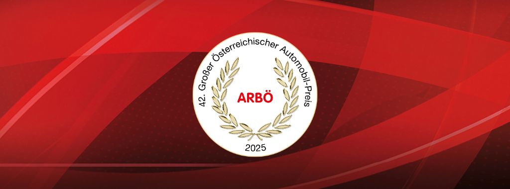42. Großer Österreichischer Automobil-Preis 2025 Logo auf rotem Hintergrund