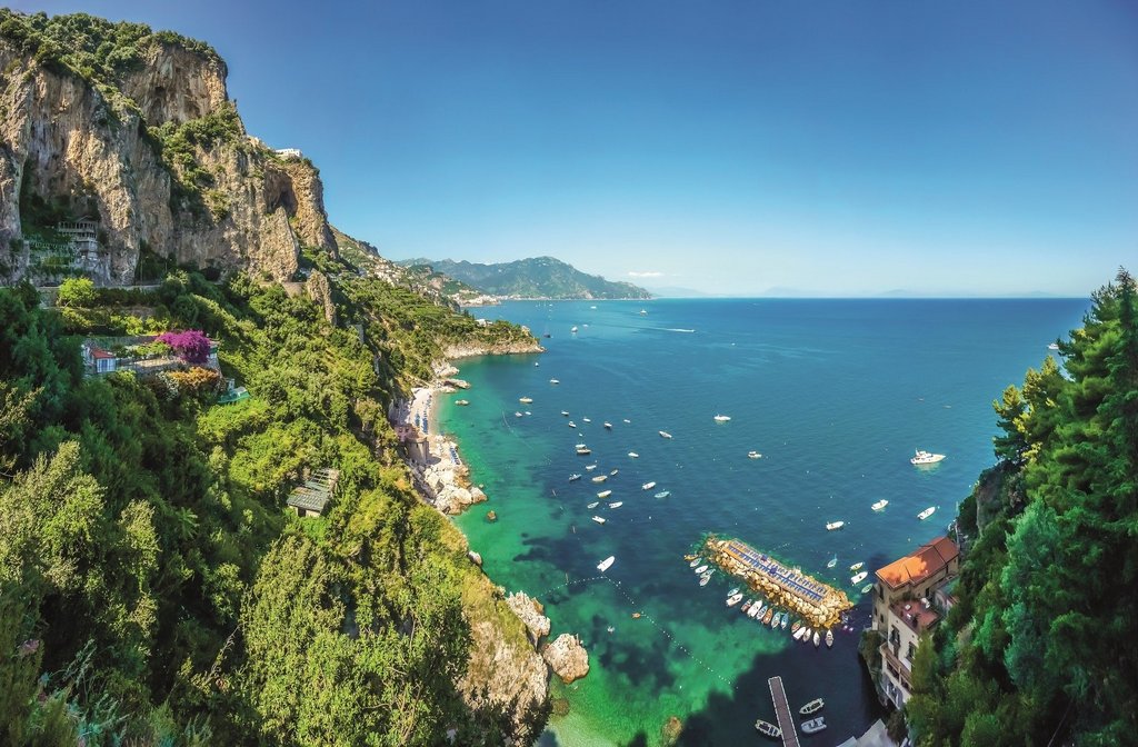 Amalfi Coast - © Retter-Reisen Scenic picture-postcard view of famous Amalfi Coast with beautiful Gulf of Salerno, Campania, Italy